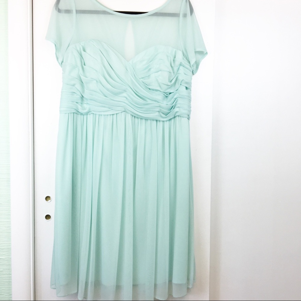 David’s Bridal Bridesmaid Dress Mint Sz 18